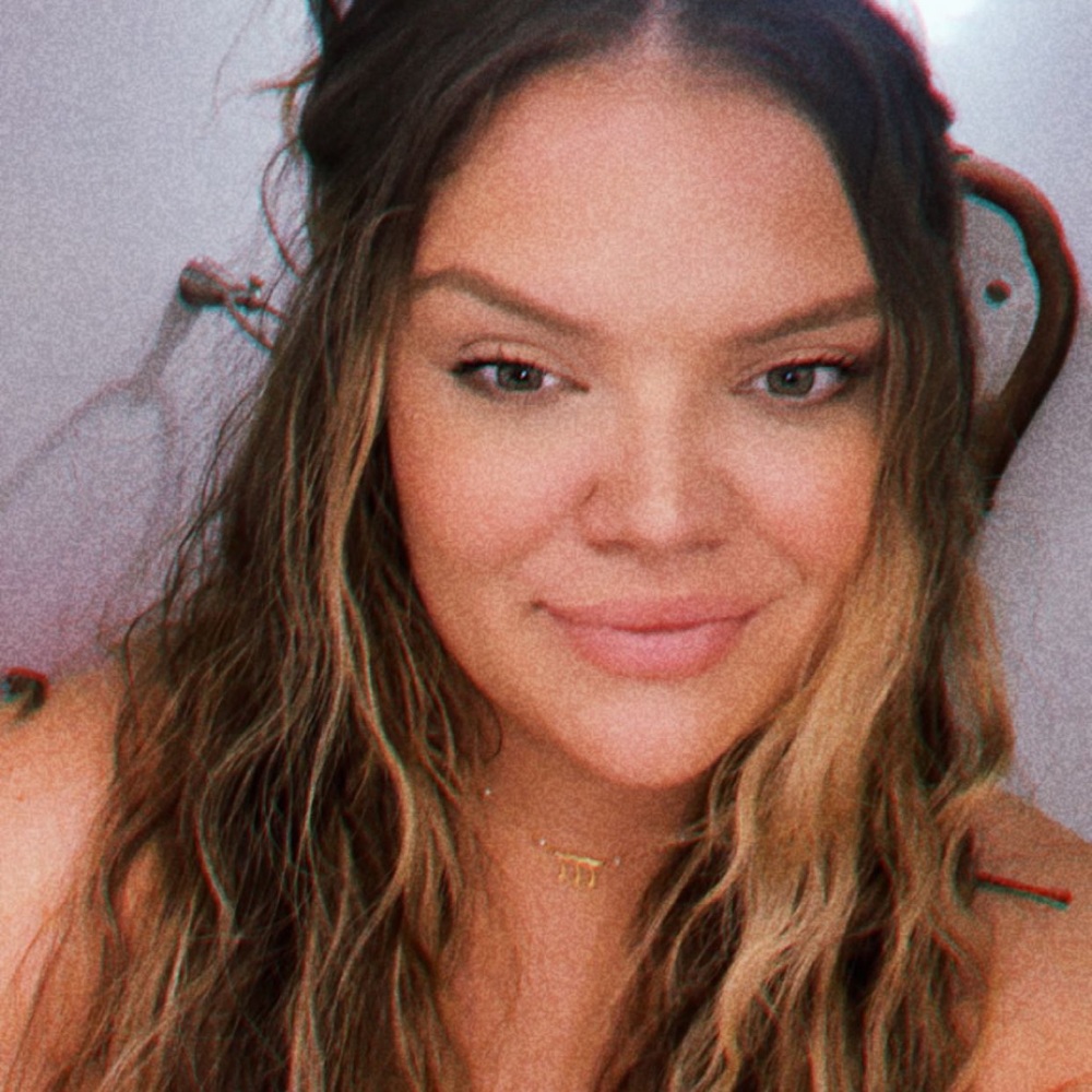 Meet your Posher, Brittni